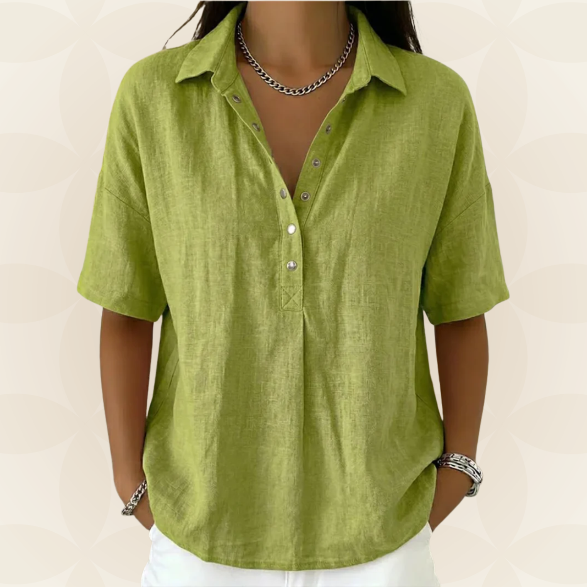 Sonja - Bluse mit Kragen und Knopfakzenten