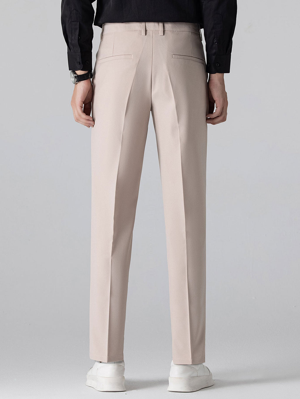 Rippstrick-Polo mit Johnny-Kragen und kontrastierenden Akzenten & figurbetonter tapered Hose