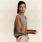 Maaike - Rollkragenpullover mit markanten Kontraststreifen