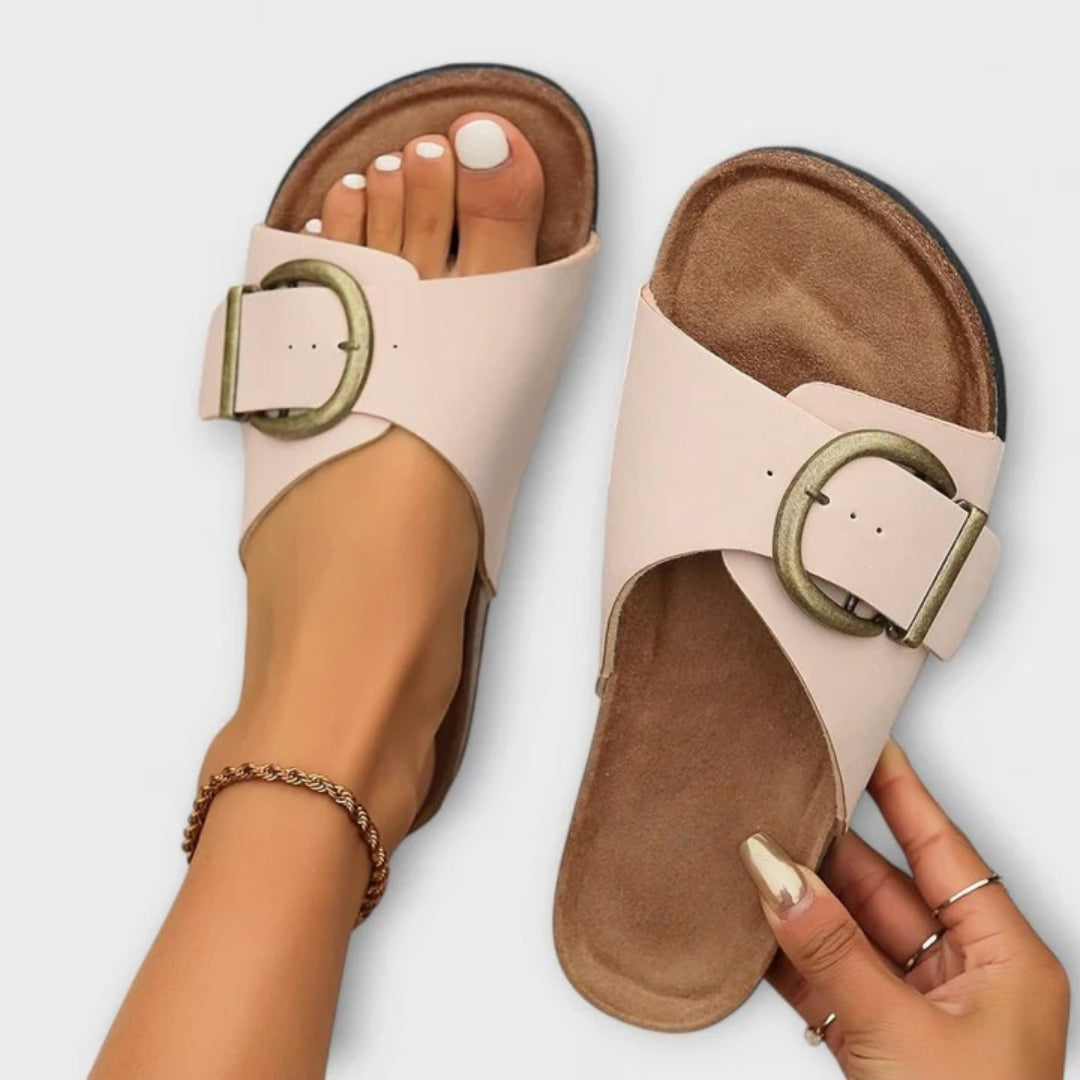 Ayasha | Sandals