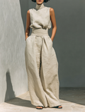 Marieta | Minimalistisches Set mit ärmelloser Bluse und lockerer Hose