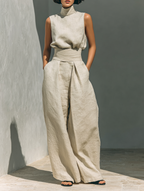 Marieta | Minimalistisches Set mit ärmelloser Bluse und lockerer Hose