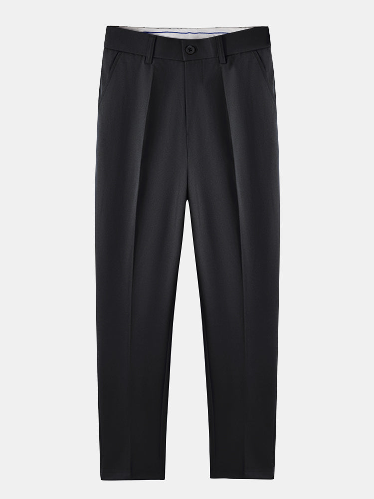 Rippstrick-Polo mit Johnny-Kragen und kontrastierenden Akzenten & figurbetonter tapered Hose