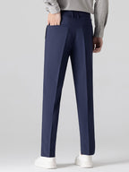 Polo mit geometrischem Jacquardmuster und Slim Fit Hose in schmaler Passform