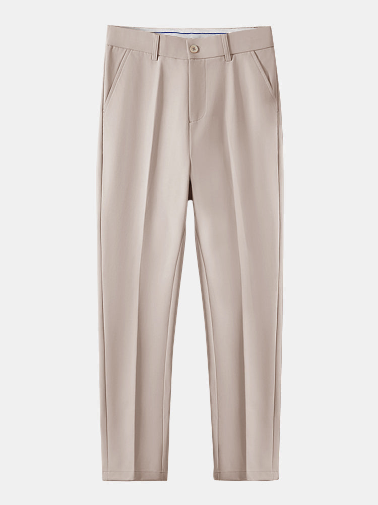 Gestreiftes strukturiertes Strick-Polo mit Slim Fit tapered Hose