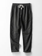 Offenes Strickhemd mit gerader Leinenhose
