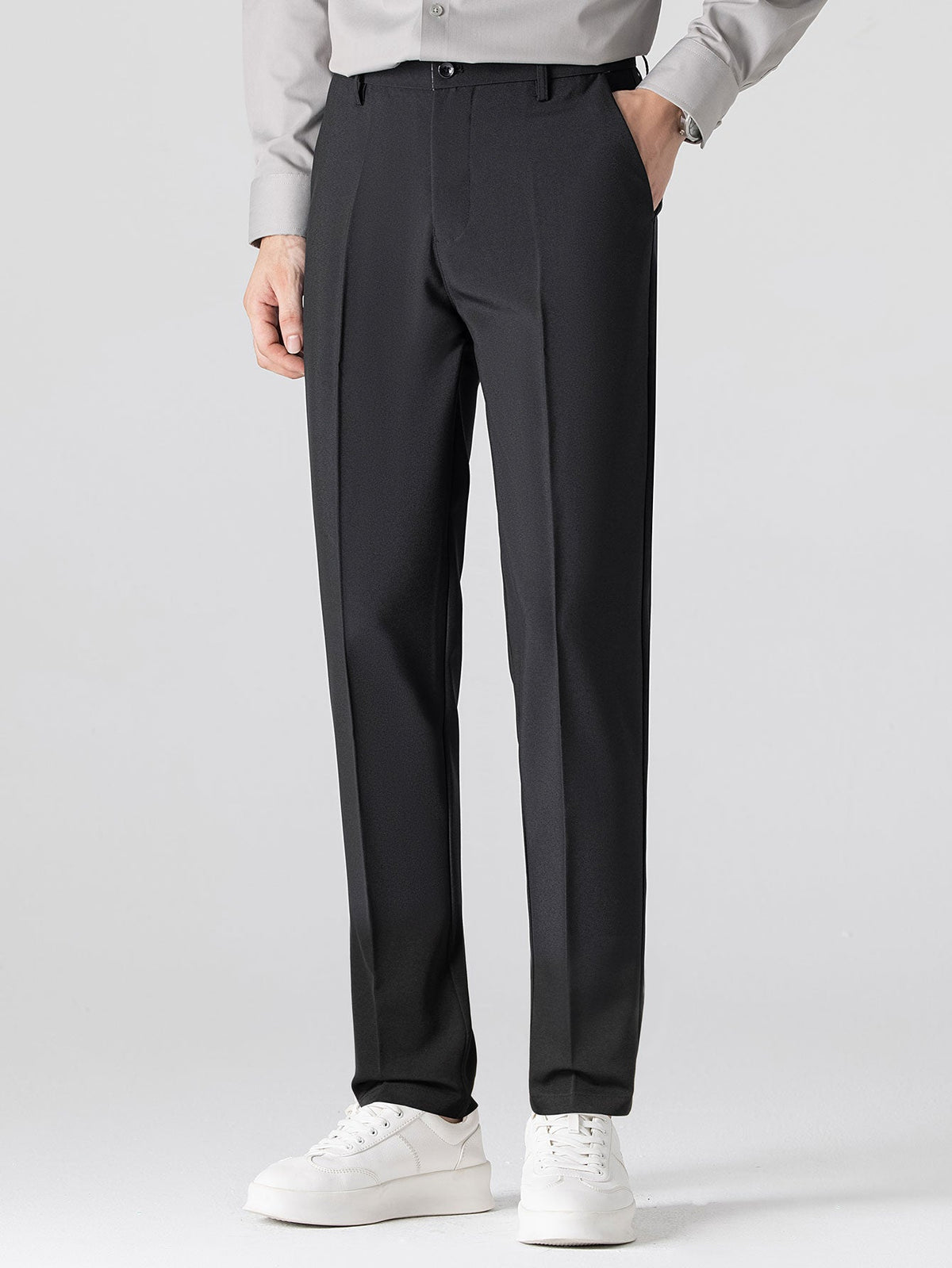 Rippstrick-Polo mit Johnny-Kragen und kontrastierenden Akzenten & figurbetonter tapered Hose