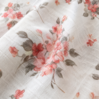 Silvia - Entspanntes T-Shirt mit floralem Design