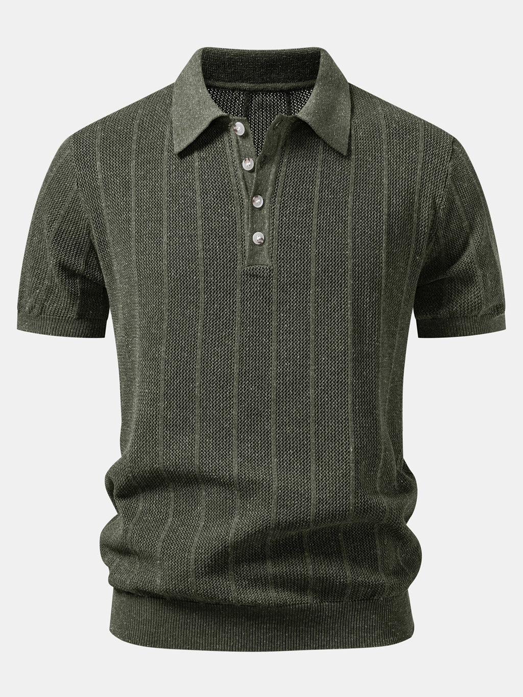 Gestreiftes Leinen-Polo mit offenem Strick und gerade geschnittene Leinenhose
