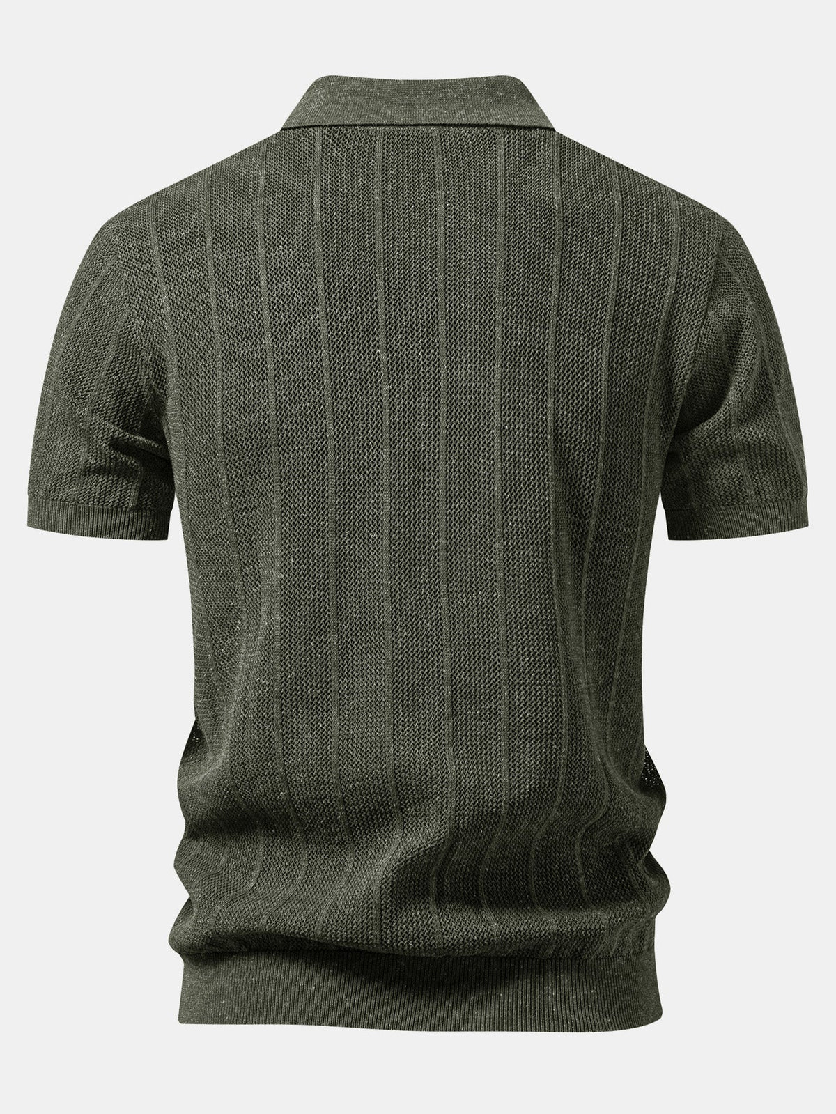 Gestreiftes Leinen-Polo mit offenem Strick und gerade geschnittene Leinenhose