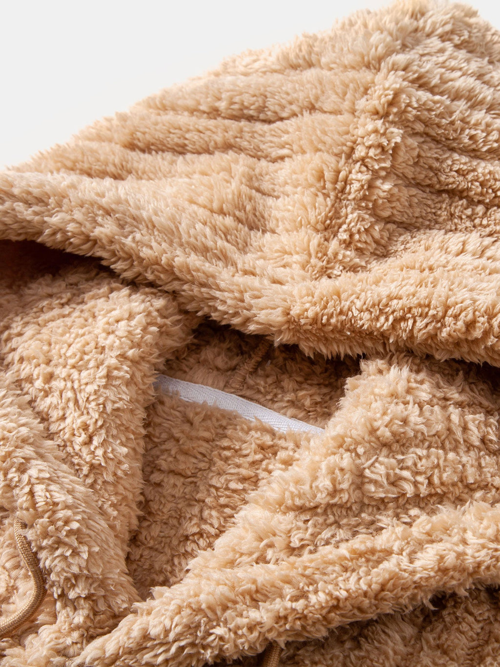 Gestreifter Hoodie mit Kängurutaschen aus Teddy-Fleece