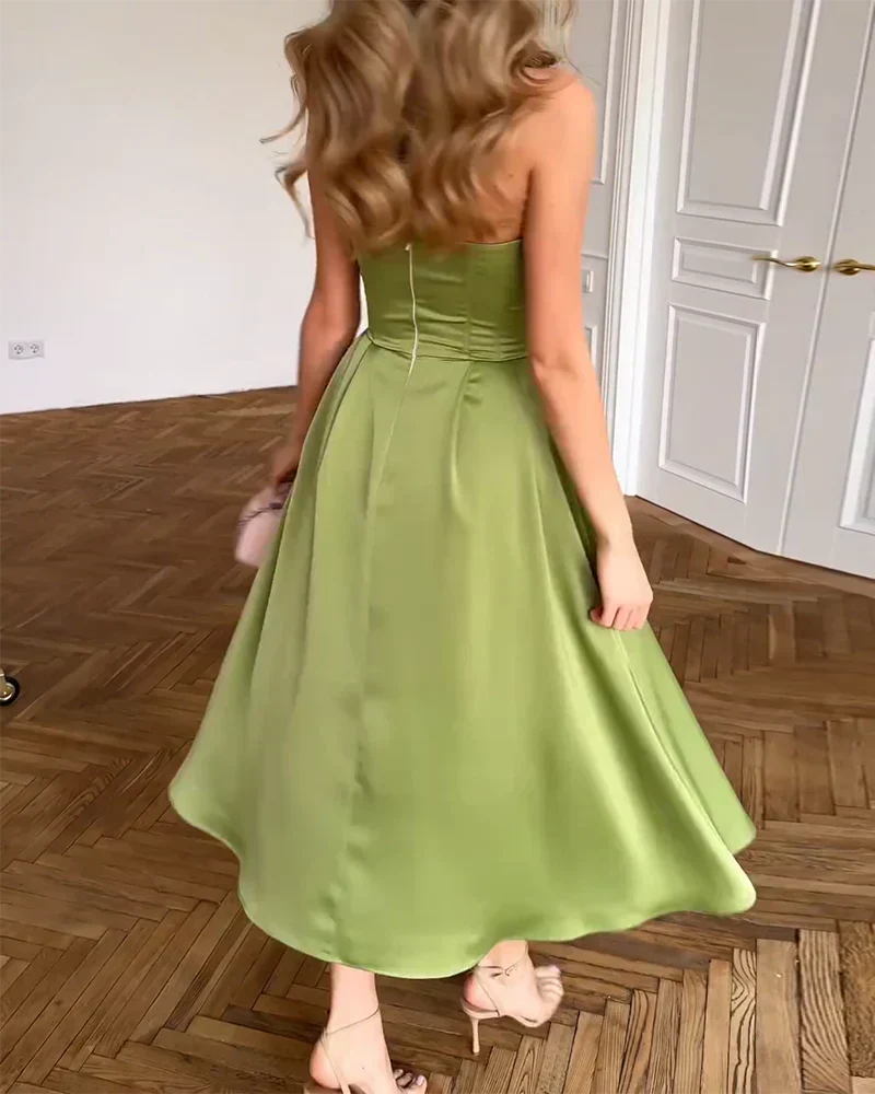 Liora | Stilvolles Trägerloses Midi-Kleid