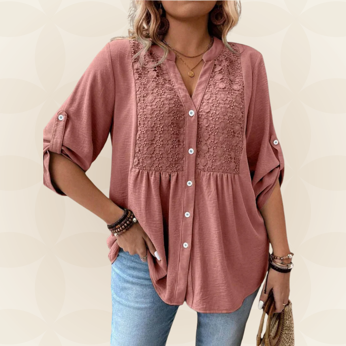 Renate – V-Ausschnitt Bluse mit Knopfdetails