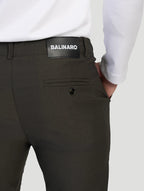 Noa Stretch Pants - Black Olive