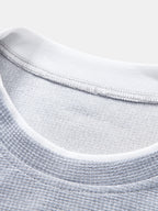 Bequemes 2-in-1 Waffel T-Shirt mit Rundhalsausschnitt und Waffel-Shorts in 7 Zoll