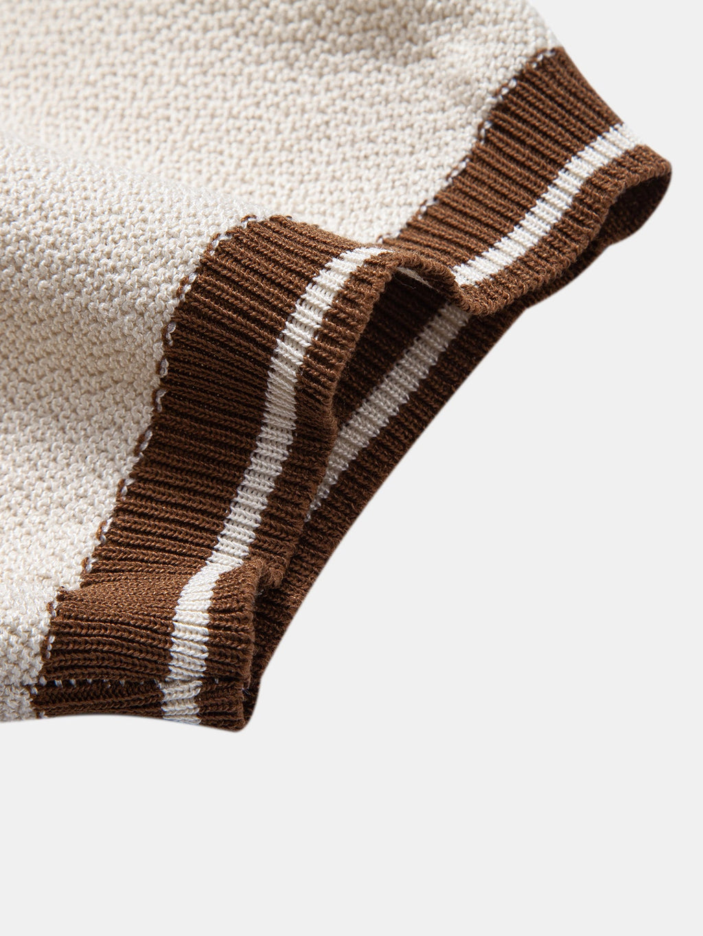 Kontrast-Reißverschluss Strickpolo mit Slim Fit Tapered Hose