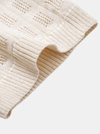 Karierte Strickbluse mit offenem Design & Gerade geschnittene Leinenhose