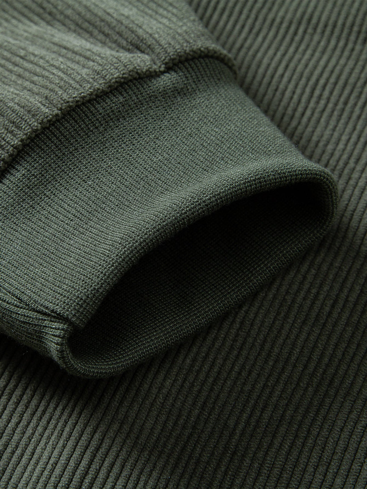 Viertelreißverschluss-Sweatshirt mit Rippcord-Raglanärmeln