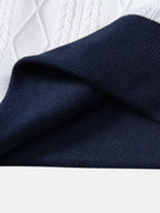 Polo mit geometrischem Jacquardmuster und Slim Fit Hose in schmaler Passform