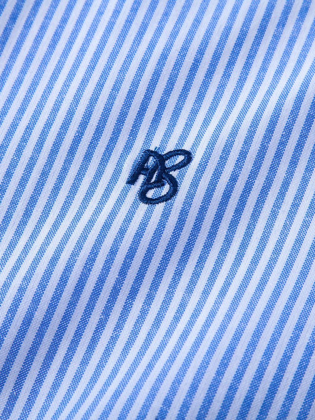 Kurzarm Baumwollhemd mit Streifen, Stehkragen und elastischer Taille – Chino Shorts