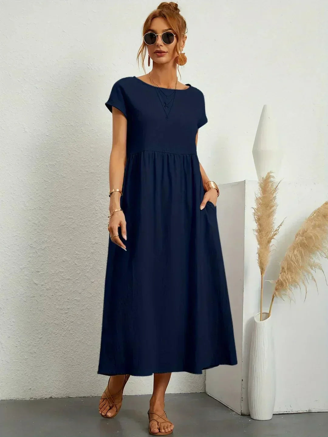 Gabrielle | Zeitloses elegantes Midikleid