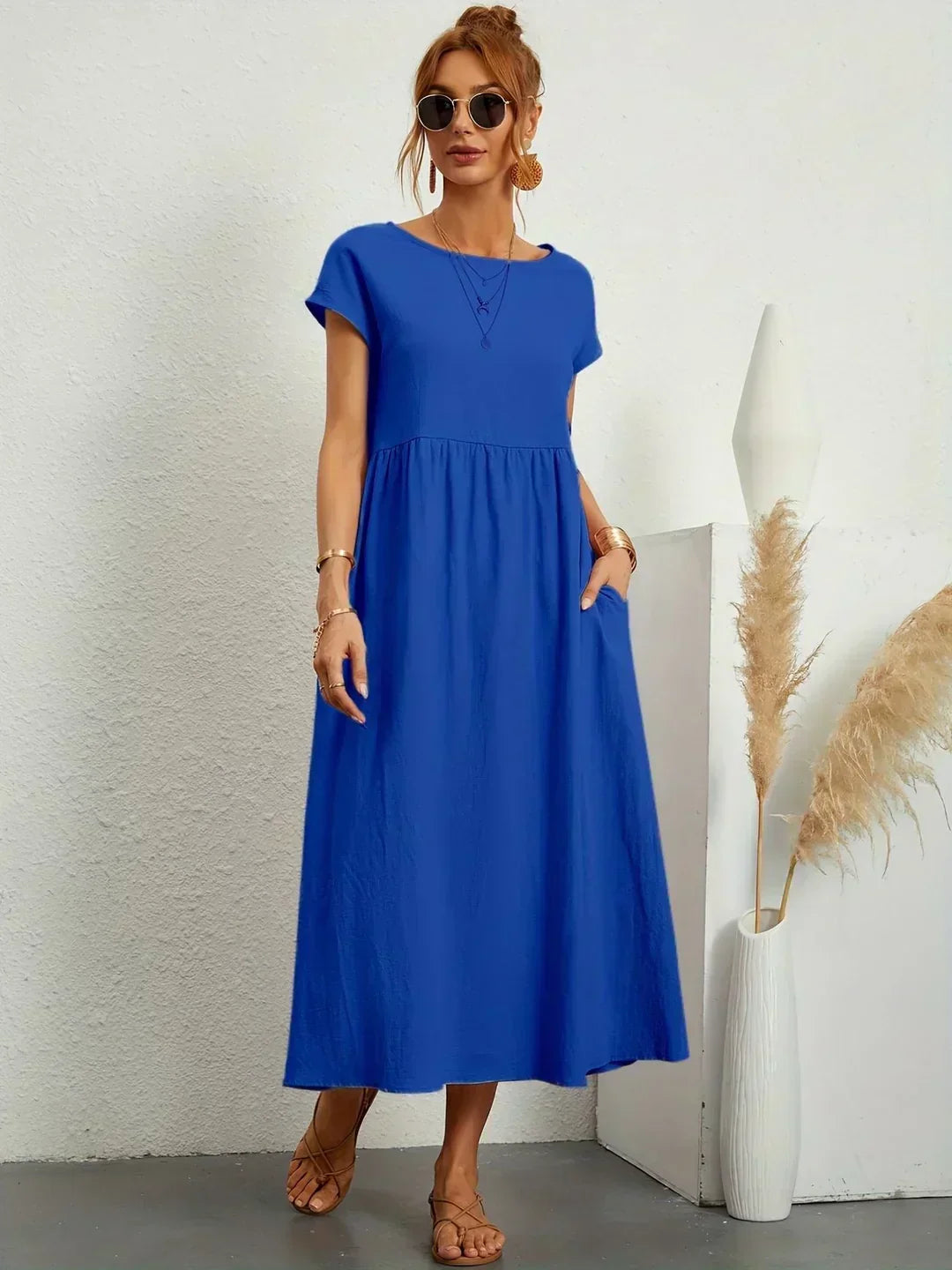 Gabrielle | Zeitloses elegantes Midikleid