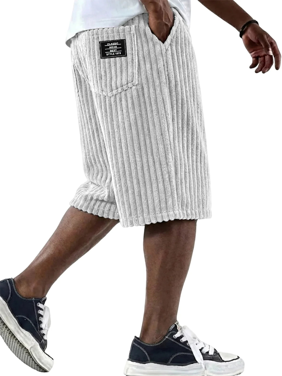 Finn - Cord-Shorts mit Stickerei-Detail (Kaufe 1, erhalte 1 GRATIS)