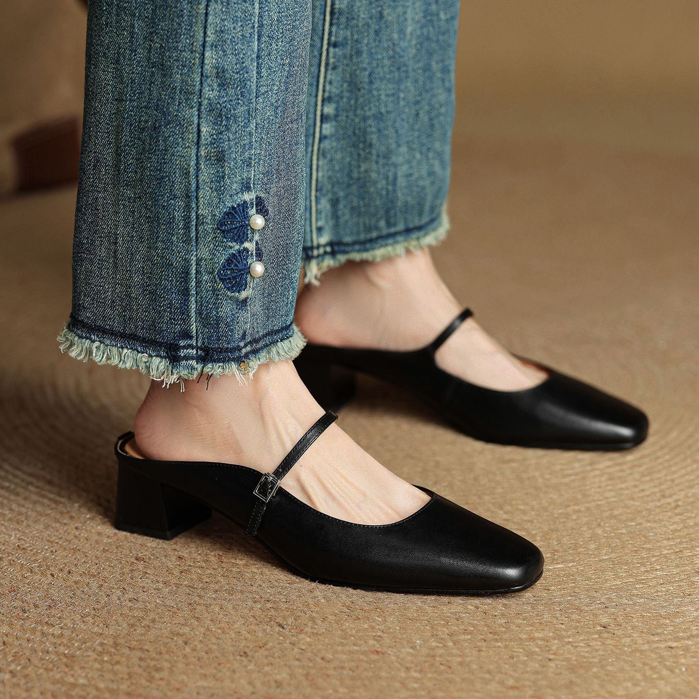 Meyra Leather Slippers