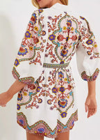 Romy - Stilvolles Kleid mit Muster und Blusenkragen
