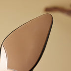 Marloe Spitz zulaufende Leder-Mules" could be rewritten as "Marloe Leder-Mules mit spitz zulaufendem Design.