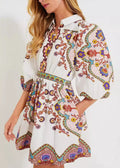 Romy - Stilvolles Kleid mit Muster und Blusenkragen