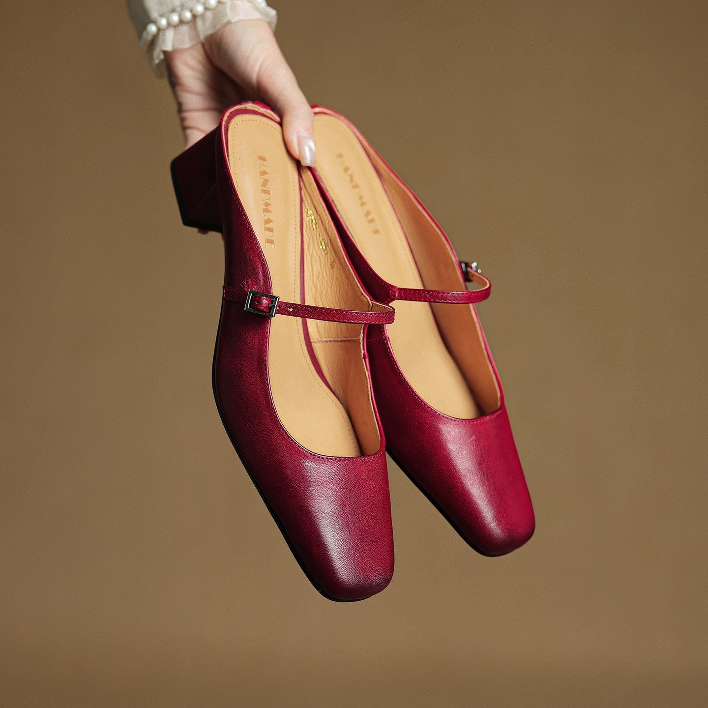 Meyra Leather Slippers