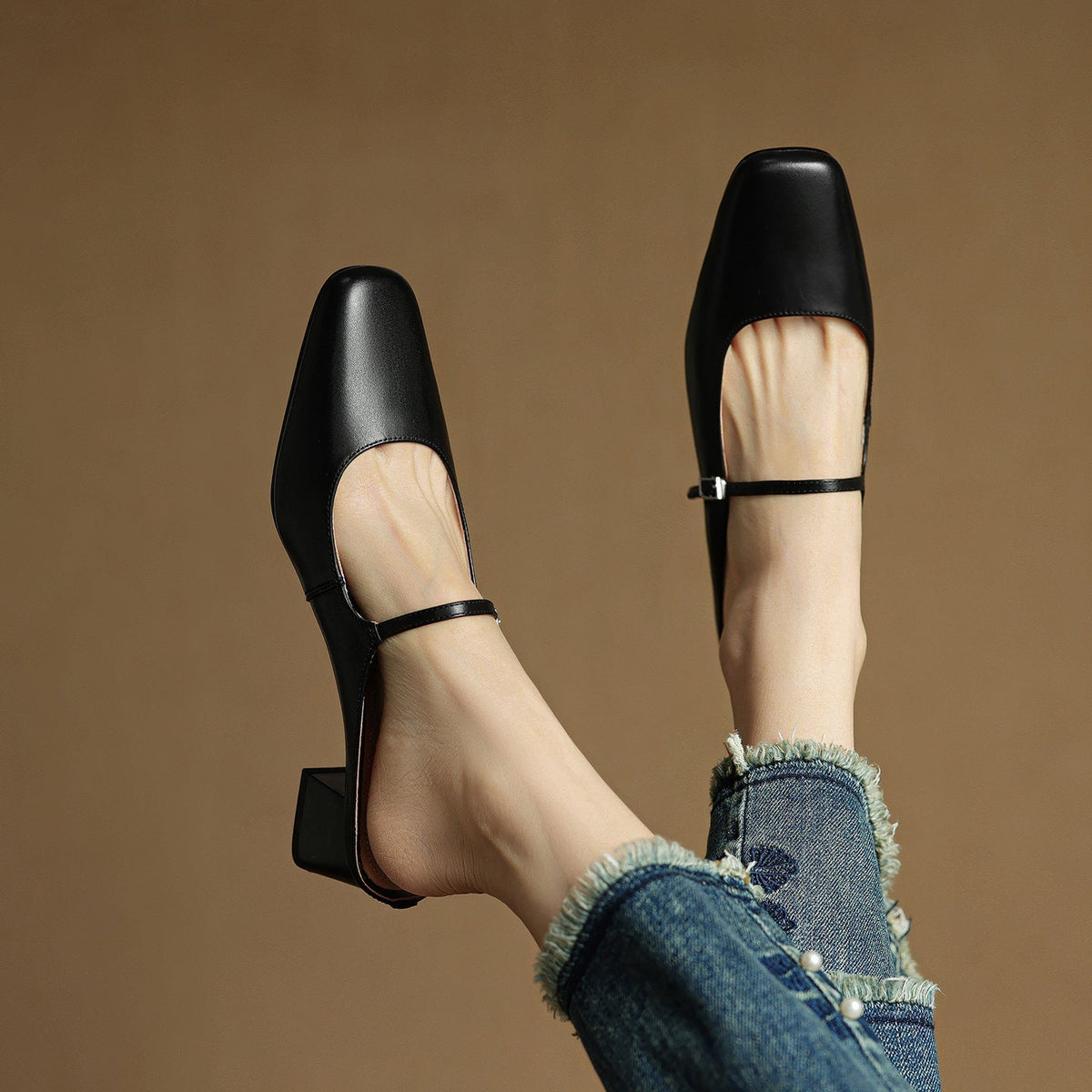 Meyra Leather Slippers