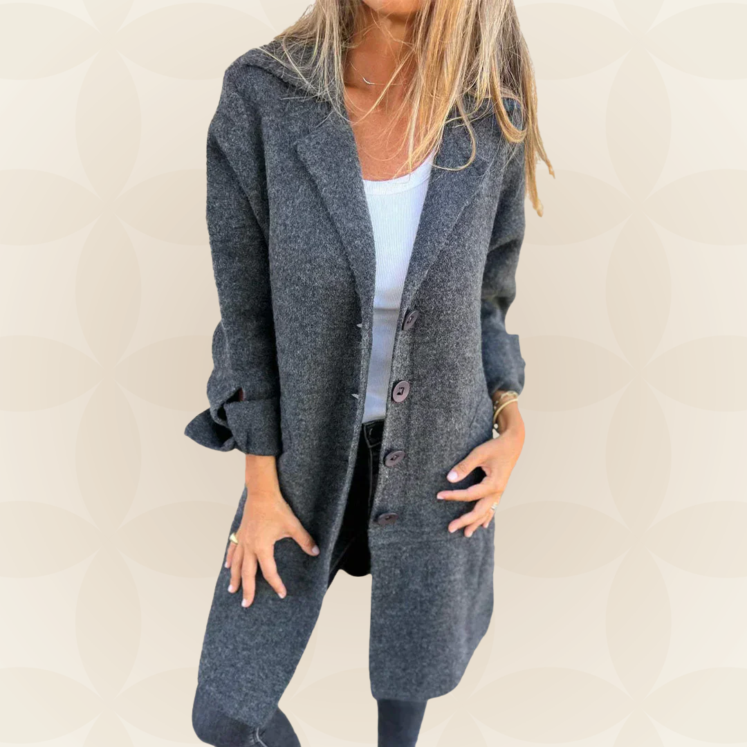 Sofia – Weiche Stoffjacke mit Knopfverschluss