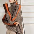 Maaike - Rollkragenpullover mit markanten Kontraststreifen