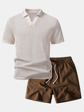 Entspanntes Fit Gehäkeltes V-Ausschnitt Polo mit Kurzen Hosen und Knittertextur, 5" Kordelzug