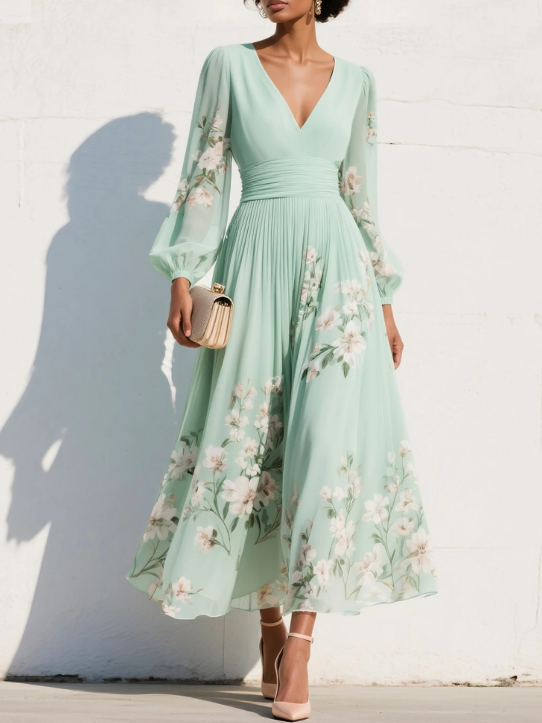 Cisella | Hellgrünes Midi-Kleid mit floralem Muster