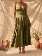 Liora | Stilvolles Trägerloses Midi-Kleid