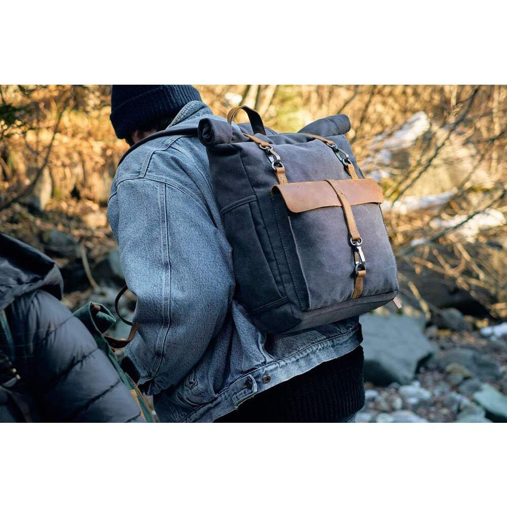 ZÜRICH Vintage Canvas Backpack