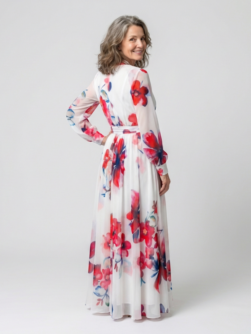 "Lillian | Florales Maxikleid mit langen Ärmeln" can be rewritten as "Lillian | Langärmliges Maxikleid mit floralem Design".