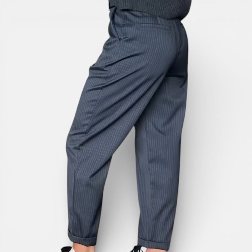 Mathilde – Elegante Hochtaillenhose mit Streifen